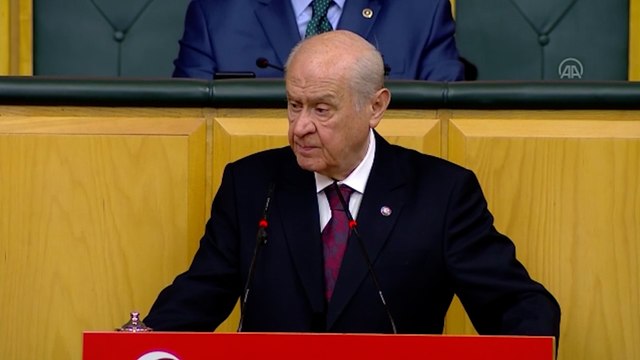 Bahçeli: Türk milleti sözde müttefiklere diz çökmeyecek