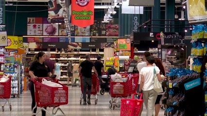 El IPC se moderó al 7,3% en octubre por la luz y el gas, pero los alimentos se disparan