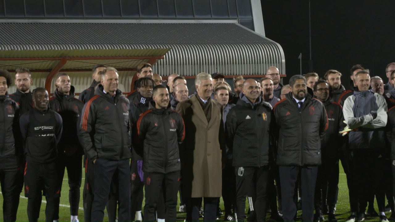 Coupe du monde: le roi Philippe est venu montrer son soutien aux Diables rouges avant leur départ