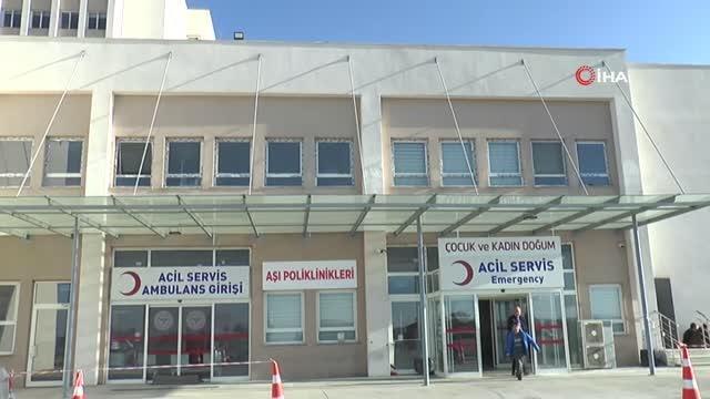 Üniversite öğrencileri Çocuk Acil Servisini resimlerle süslüyor