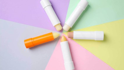 Süchtig nach Labello: Macht Lippenpflege tatsächlich abhängig?