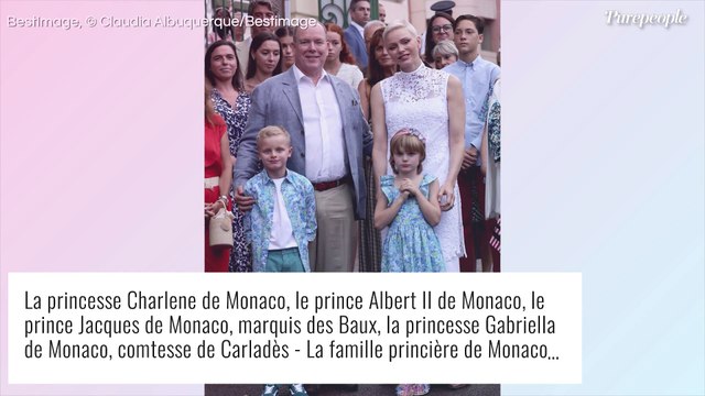 Charlene de Monaco complice avec un rugbyman : photos en coulisses sous les yeux du prince Albert