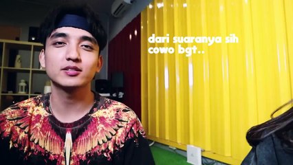 SING-OFF (Stuck With U - Ariana Grande & Justin Bieber) VS MARIA EKA
