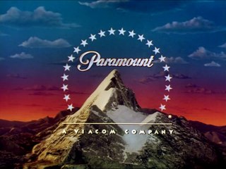 Meurtre en suspens Bande-annonce (EN)