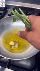 Spaghetti mussels international food100%.....