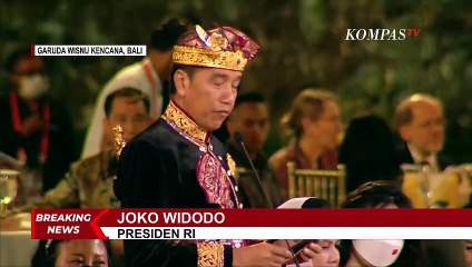 Pakai Batik Berwarna Terang, Penampilan Justin Trudeau di 'Red Carpet' G20 Buat Pangling!
