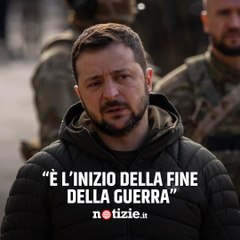 Zelensky canta con i soldati l’inno ucraino a Kherson
