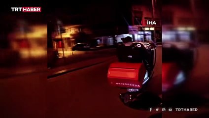 Motosikletle tehlikeli yolculuk kamerada