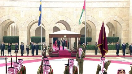 مشاهد من مراسم استقبال ملك السويد