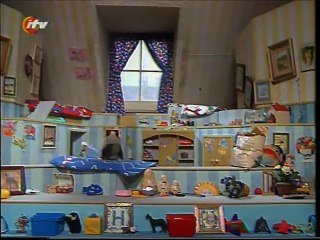 Sooty & Co - Squatters