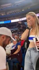 Une demande en mariage dans un stade qui tourne court... Pas d'accord