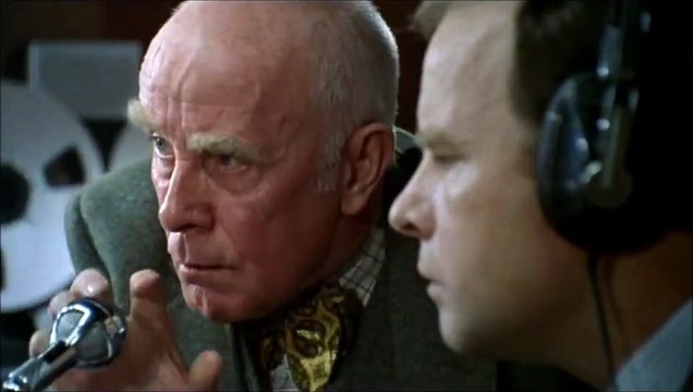 L'Homme qui en savait trop... peu Bande-annonce (EN)