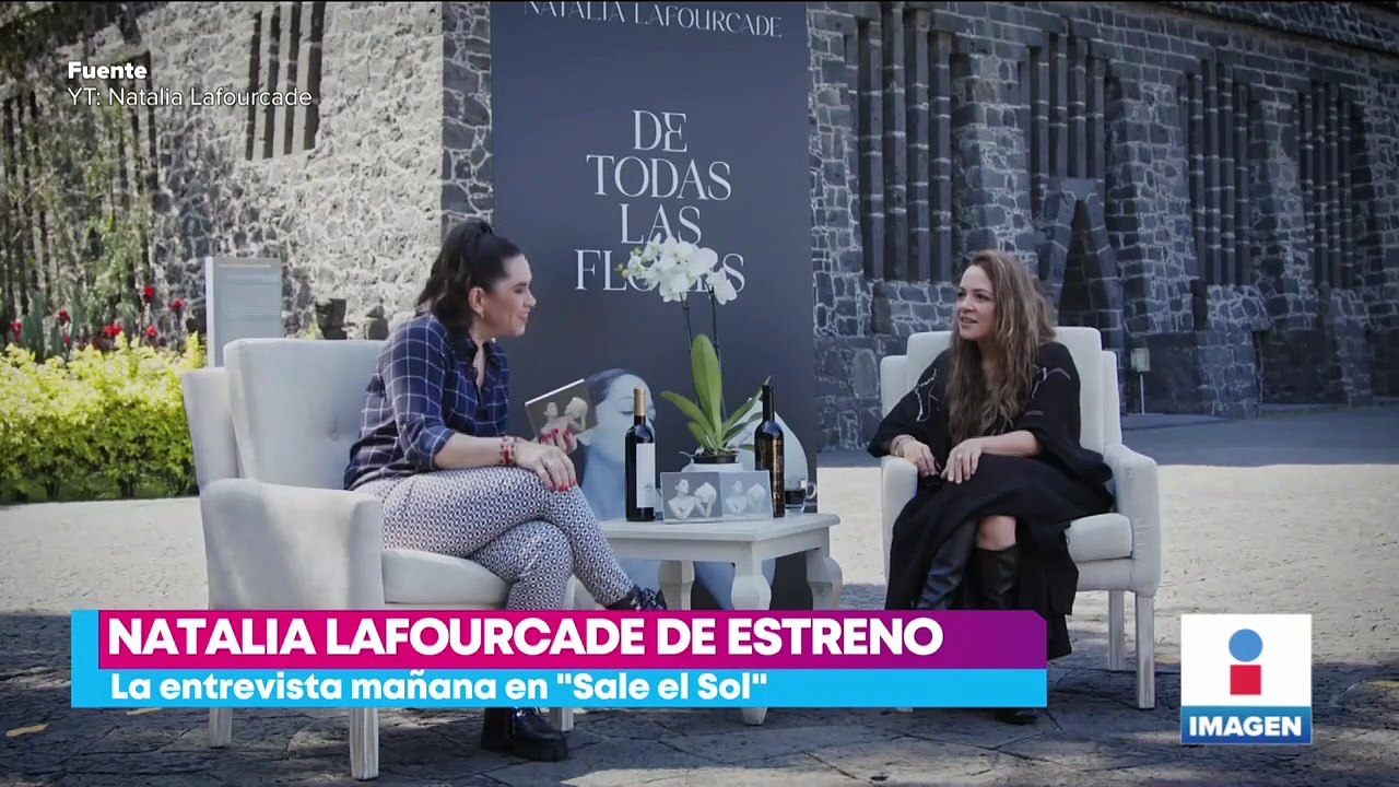 Natalia Lafourcade estrena "De todas las flores"