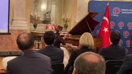 Viyana'da piyanist Rüya Taner'den resital