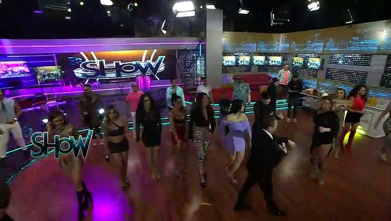 La sensual reta de las chicas de 'Es Show'