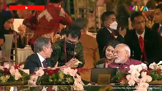 Jabat Tangan Xi Jinping dan PM India di Tengah Ketegangan