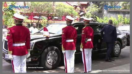 Presiden Joe Biden Nyaris Terjatuh saat Naiki Anak Tangga Hari Kedua KTT G20 Bali