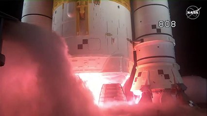 NASA Artemis'i Ay'a fırlattı! Hedef 2024'te 'insanlı sefer'