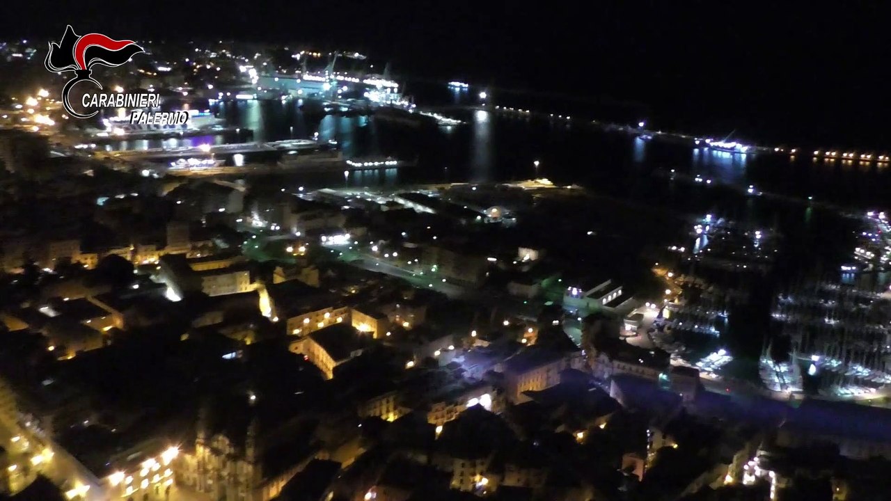 Traffico di droga per agevolare la mafia: 15 arresti a Palermo e in Calabria