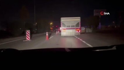 Kamyonun gizli bölmesinde 30 kilogram uyuşturucu yakalandı