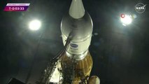 NASA'nın Orion uzay aracını taşıyan Artemis I başarıyla fırlatıldı
