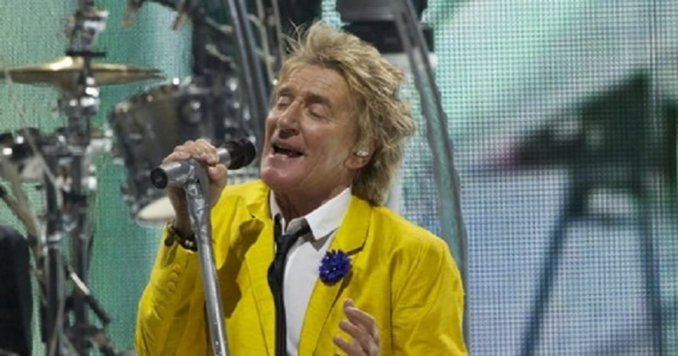 Rod Stewart a refusé 1 million de dollars pour chanter au Qatar pour protester contre le non-respect des droits de l'Homme