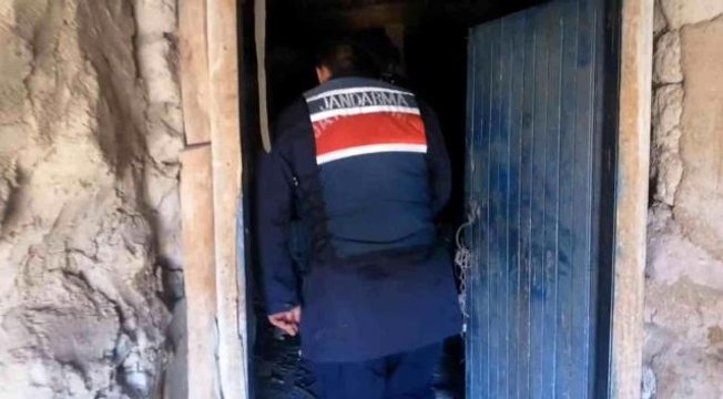 JASAT dedektifleri hırsızlık şüphelisini çaldığı malzemelerle yakaladı