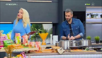 Ελένη Μενεγάκη: Η βόλτα με την 7χρονη κόρη της, Μαρίνα πριν τις γιορτές