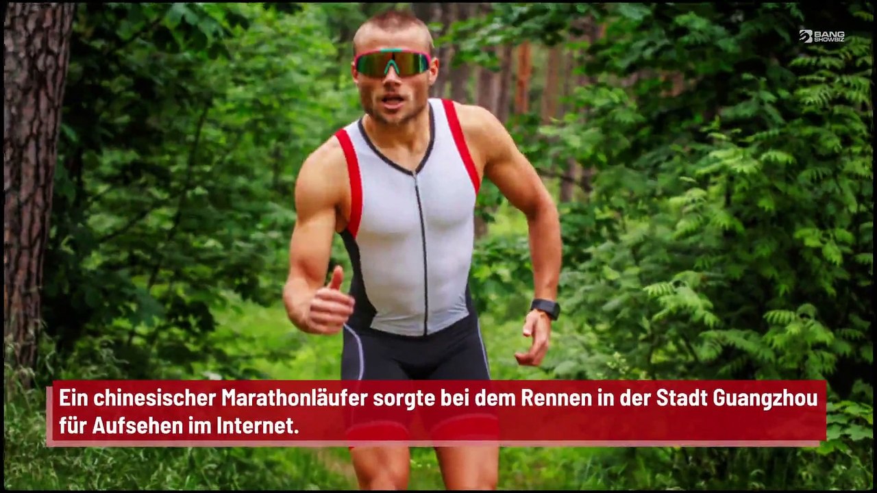 Mann läuft Marathon und raucht dabei