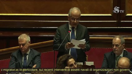 Migranti, Piantedosi: "Navi Ong sono fattori di attrazione"