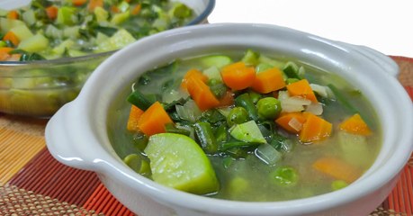 طريقة عمل حساء الخضار للأطفال