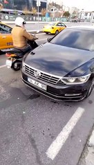 İki kez çakarlı araçla yakalanmıştı: Ters yoldan girdi, gazeteciyi tehdit etti!