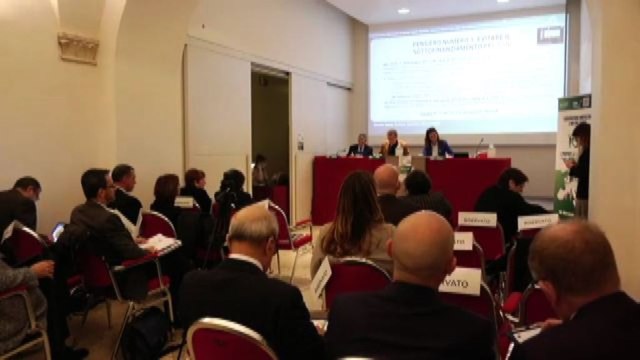 Università di medicina, Osnato: abolire il numero chiuso