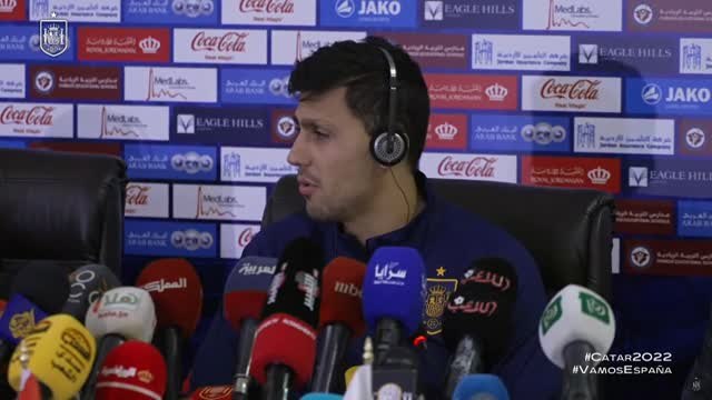 Rodri: Busquets y yo podemos jugar juntos, con Busi y Xabi Alonso ganamos un Mundial