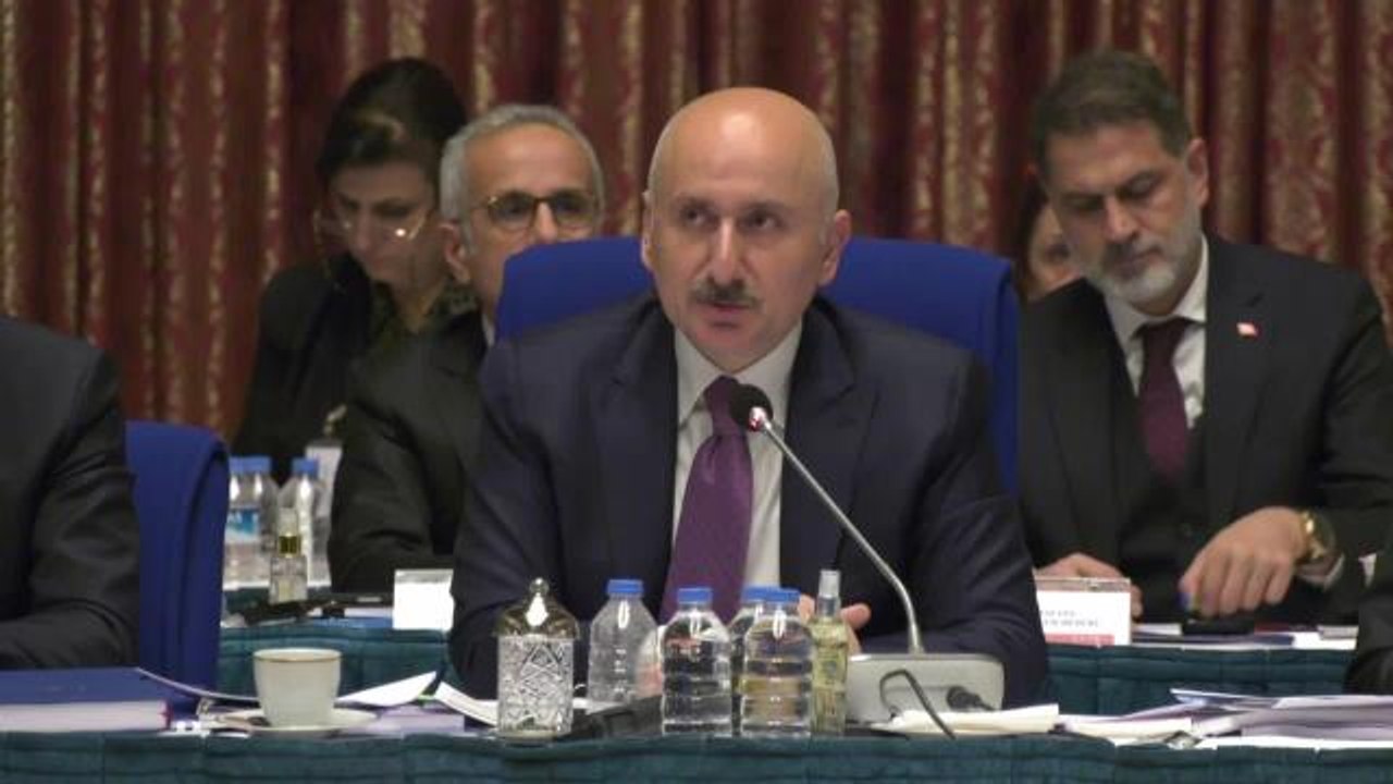 Karaismailoğlu'ndan Köi Savunması: "Ben ve Bütün Bürokrat Arkadaşlarım Devletimizin Bir Kuruşunu Bir Kişiye Haksız Olarak Ödeyemeyiz.