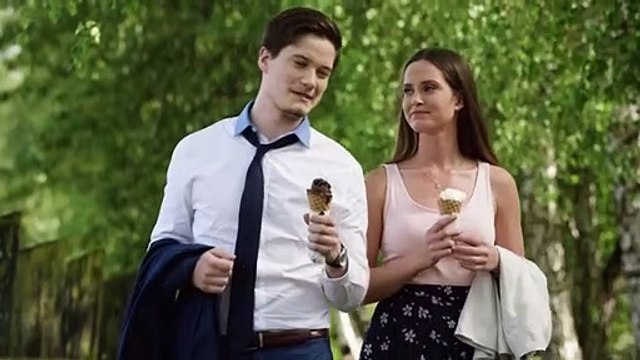 Chronique des rendez-vous désastreux Bande-annonce (EN)