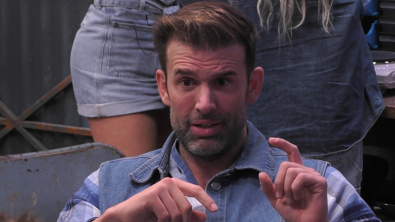 "Promi Big Brother": Jay offenbart, wie das mit ihm und Indira im Dschungel wirklich war