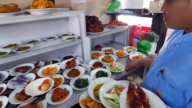 33 Indonesian STREET FOODS Across Indonesia!! NASI PADANG, YOGYAKARTA Gudeg + BANDUNG BBQ!! 12