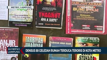 Densus 88 Geledah Rumah Terduga Teroris di Kota Metro