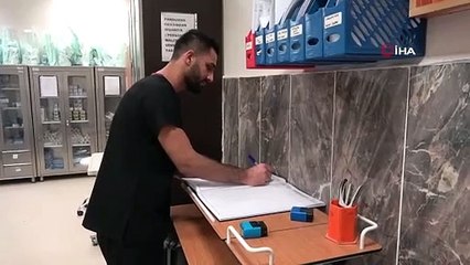 Acil serviste ilginç anlar! Gören dönüp bir daha baktı