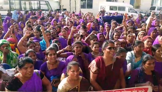 Asha, Usha workers thundered about sixteen point demands