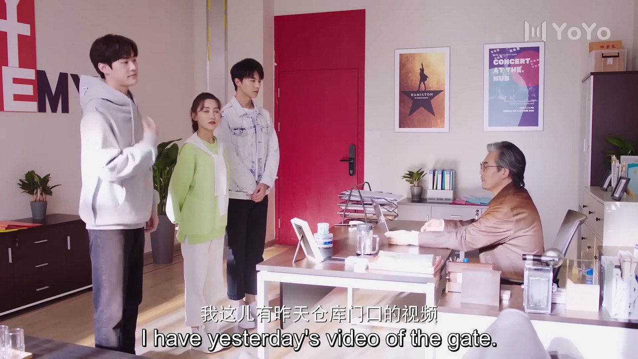 Almost Famous- When the super idol saw her with another guy, he became jealous and took her away.