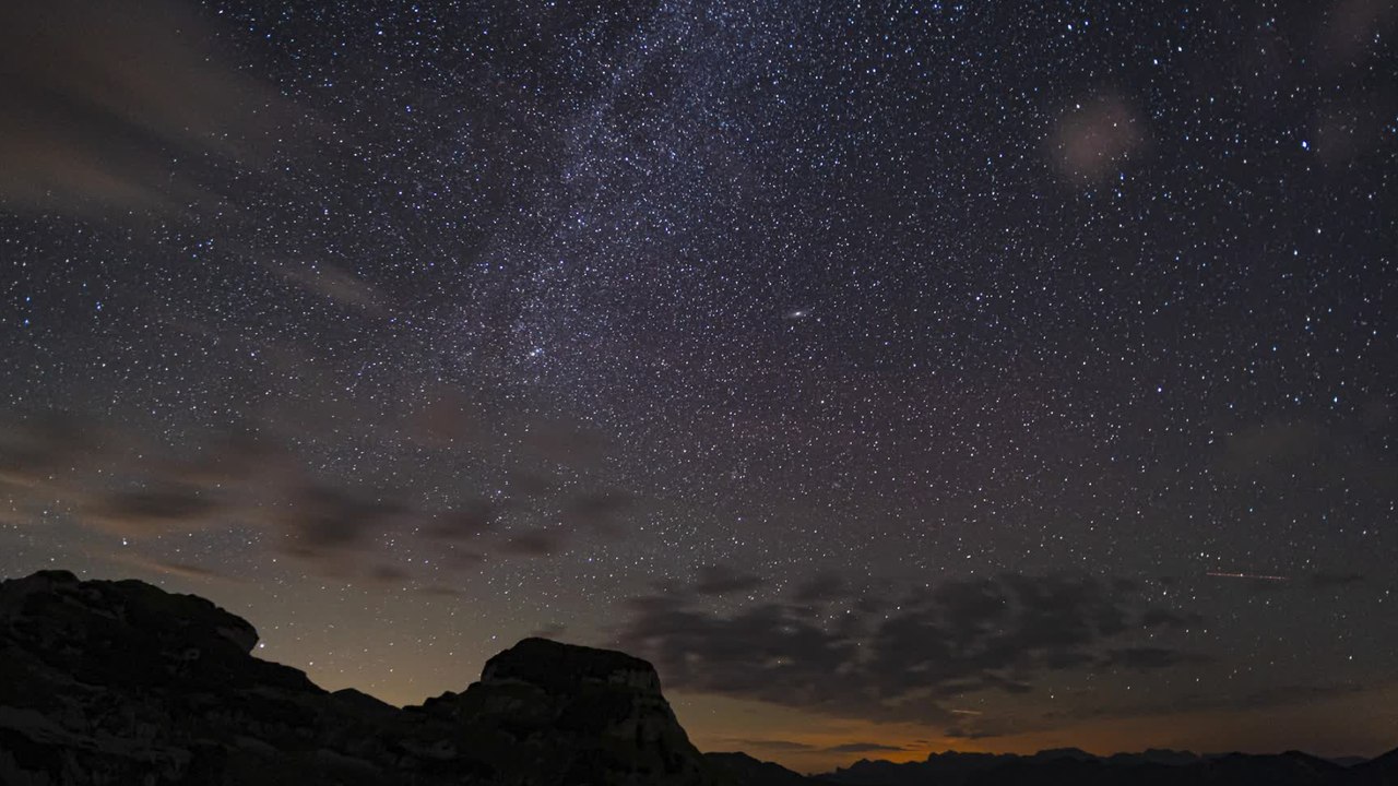 Here’s everything to know about the Leonids meteor shower