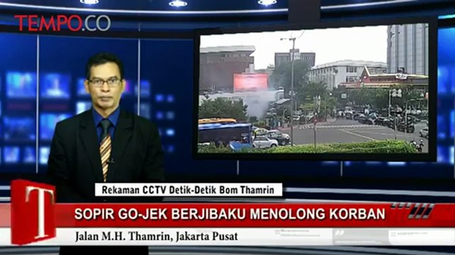 Rekaman CCTV: Sopir Gojek Berjibaku Menolong Wanita Ini
