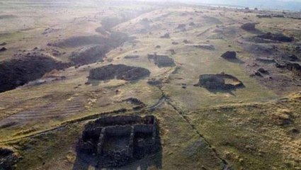 31 yıl önce terörist baskını sonucunda vatandaşların boşalttığı köye dönüş başladı