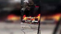 Sarıyer'de park halindeki minibüs alev alev yandı