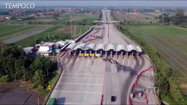 Arus Mudik 2019, Pantauan Udara Gerbang Tol Paliaman