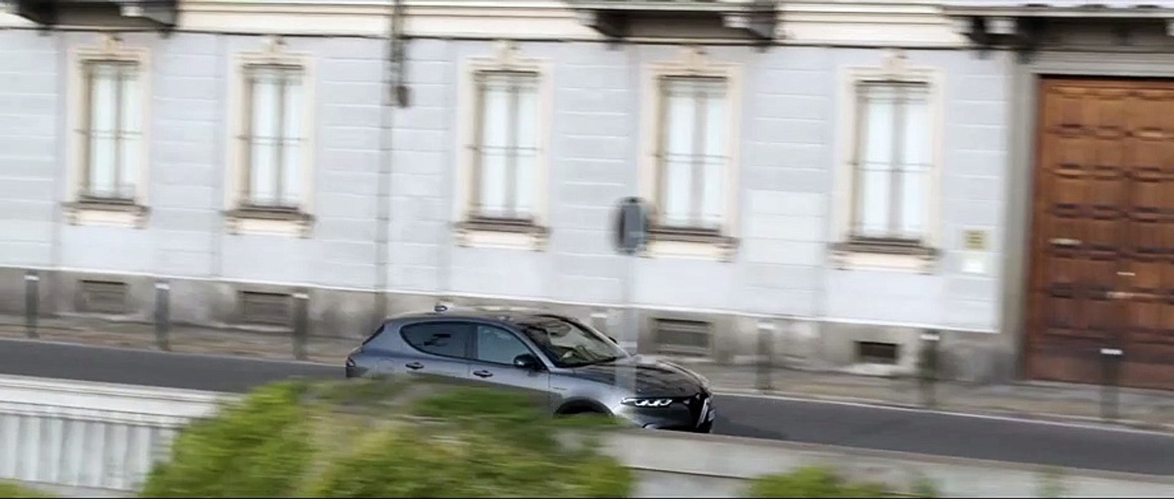 Alfa Romeo Tonale Plug-In Hybrid Q4 (2022) - Official clip movie