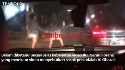 Viral Pasangan Mirip Al Ghazali dan Kekasih Bertengkar di Jalanan