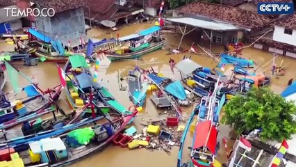 Video Drone: Usai Diterjang Tsunami, Labuan Dilanda Banjir